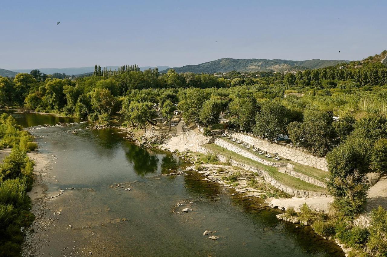 Rives D'Arc Ξενοδοχείο Vallon-Pont-dʼArc Εξωτερικό φωτογραφία