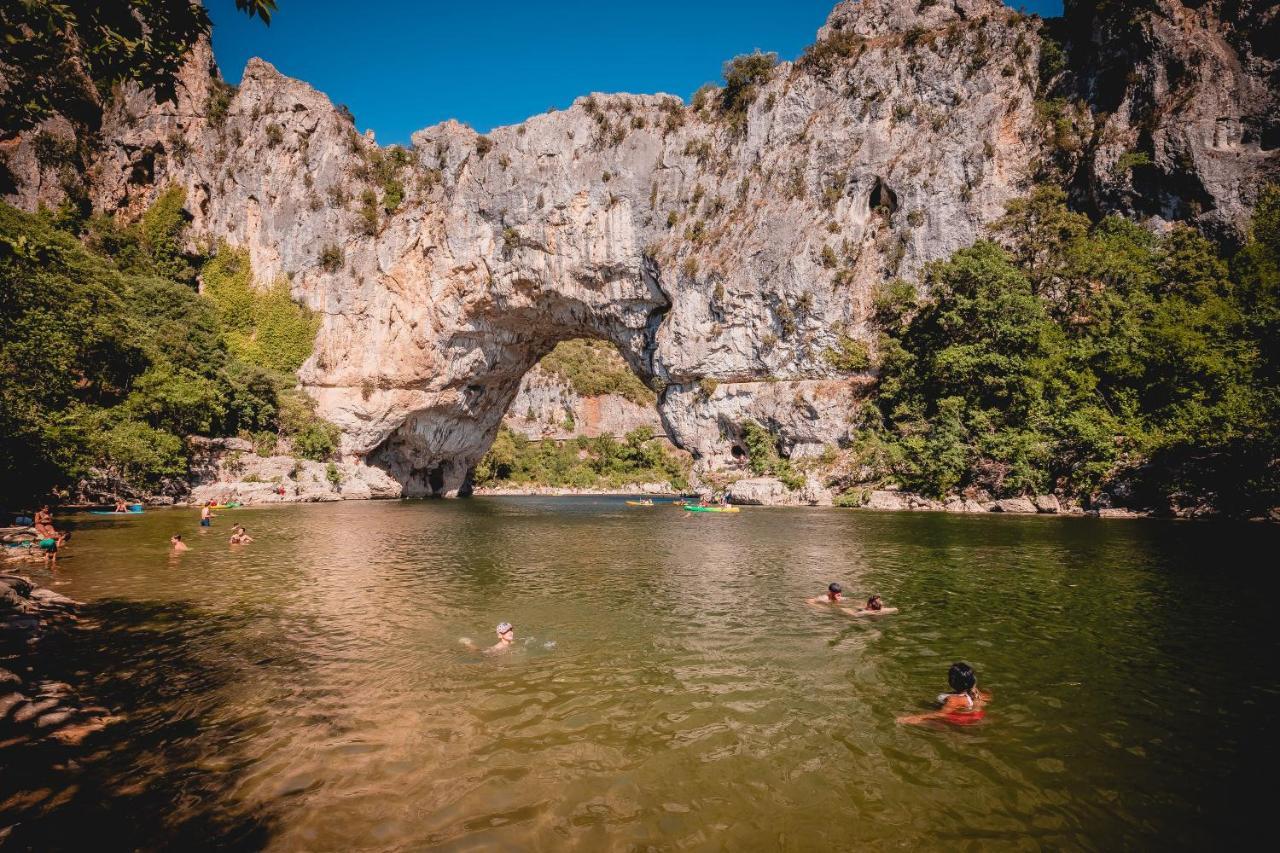 Rives D'Arc Ξενοδοχείο Vallon-Pont-dʼArc Εξωτερικό φωτογραφία